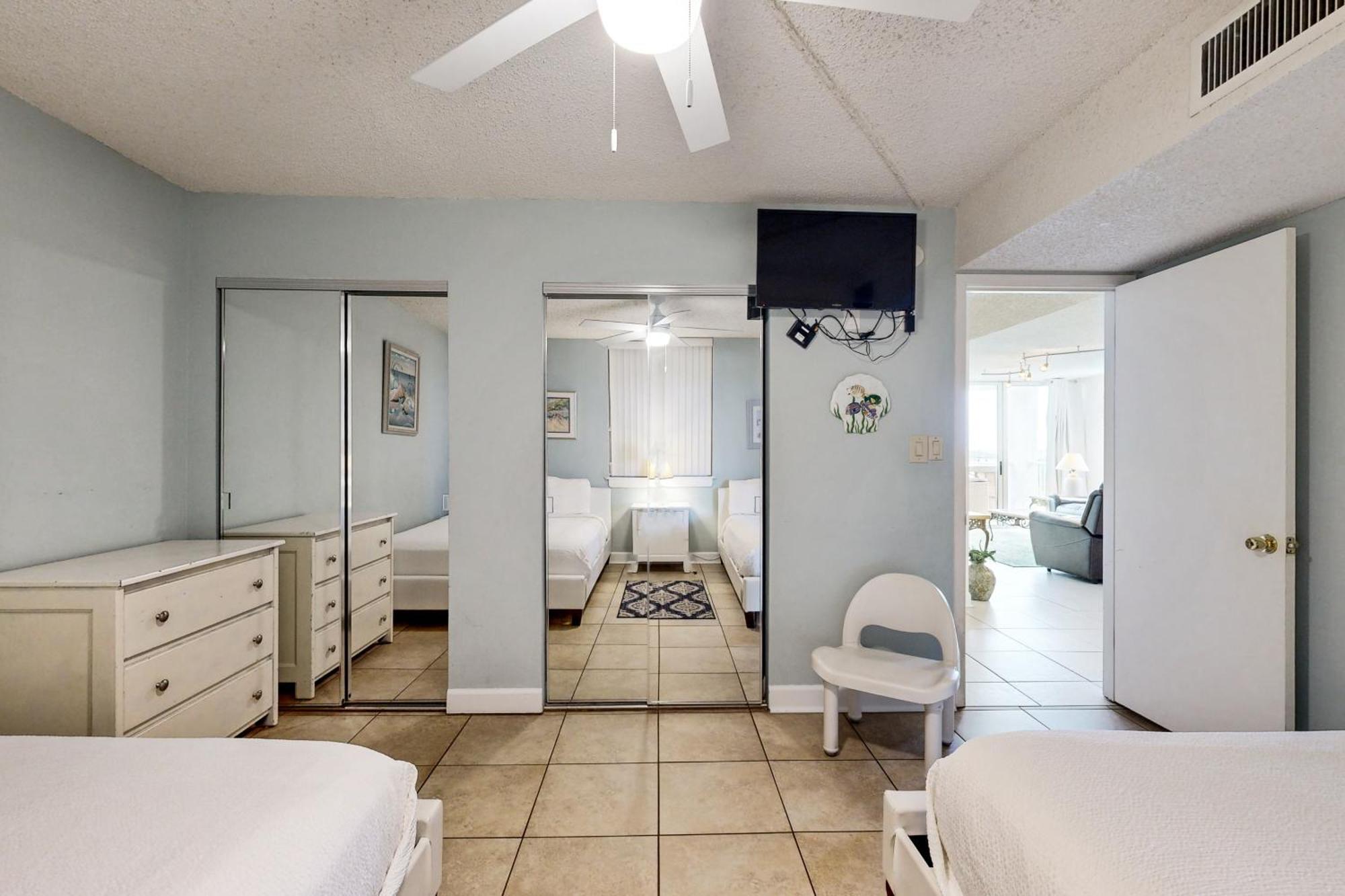 Apartamento Dolphin Point Destin Habitación foto
